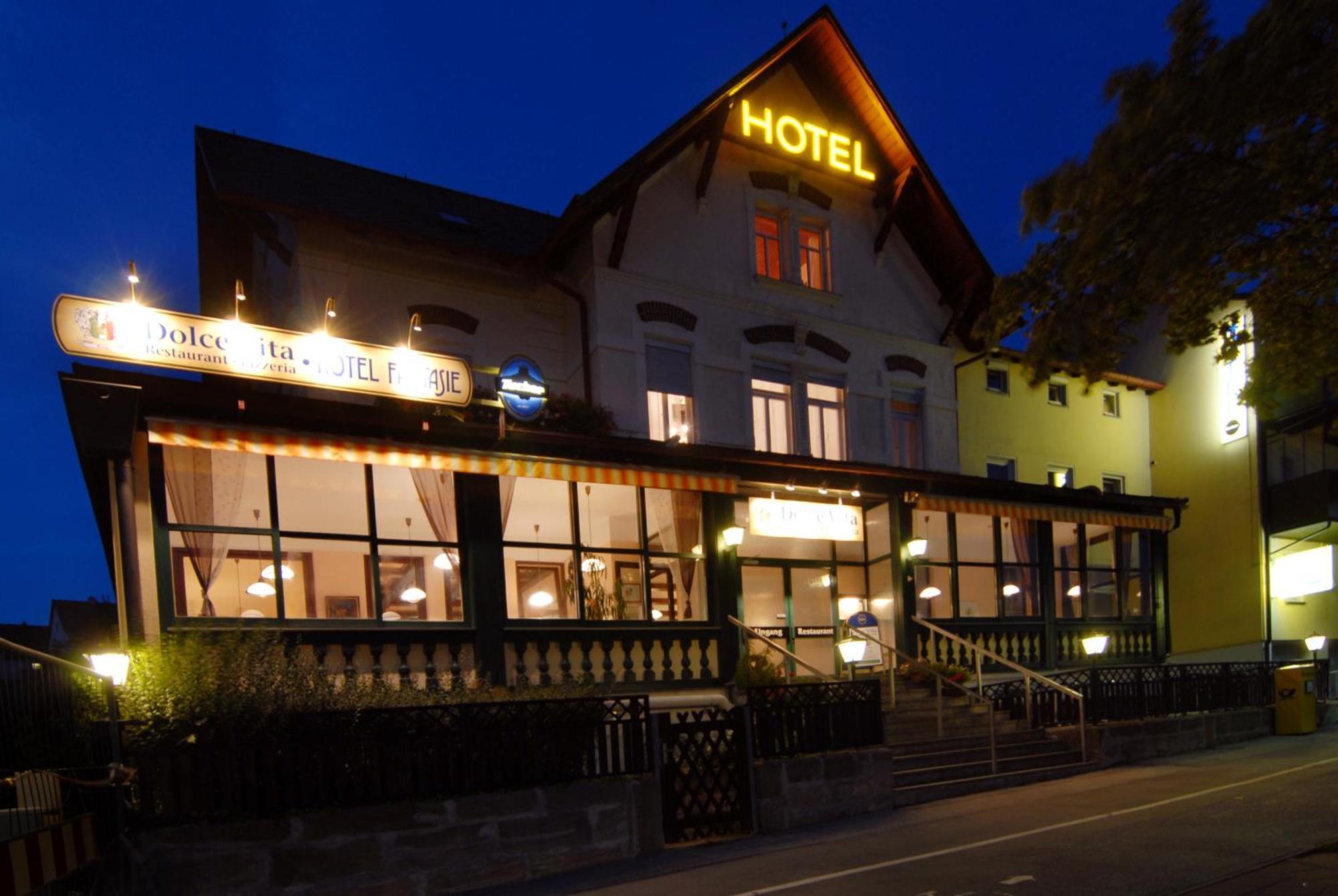 Hotel Fantasie Ansbach Bagian luar foto