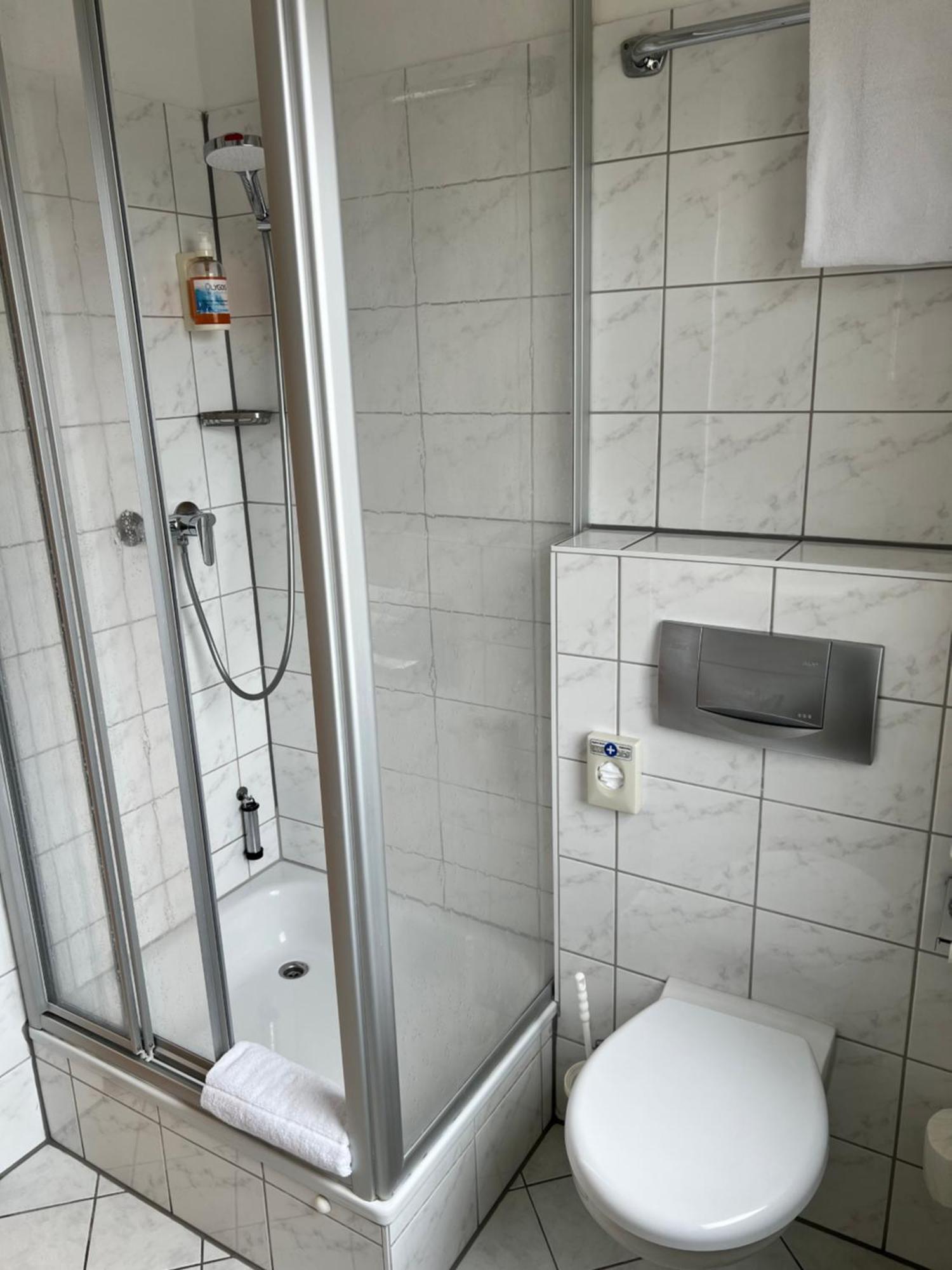 Hotel Fantasie Ansbach Bagian luar foto