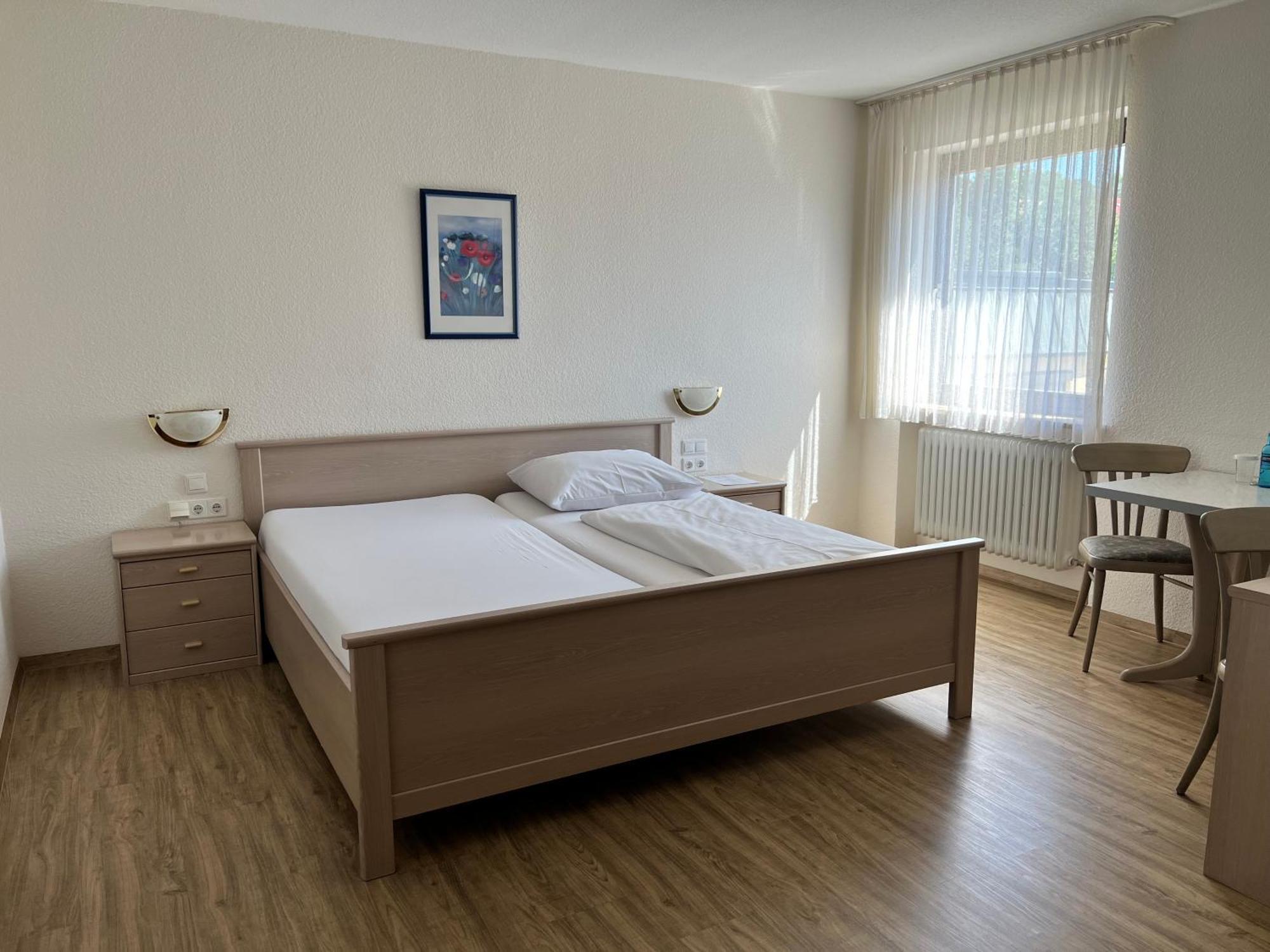 Hotel Fantasie Ansbach Bagian luar foto
