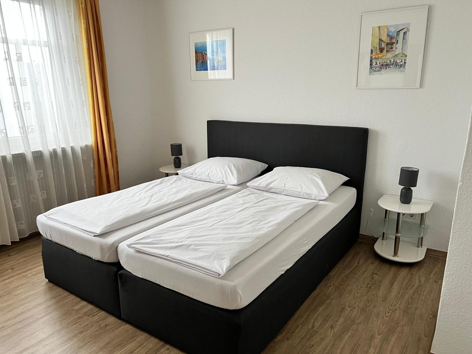 Hotel Fantasie Ansbach Bagian luar foto
