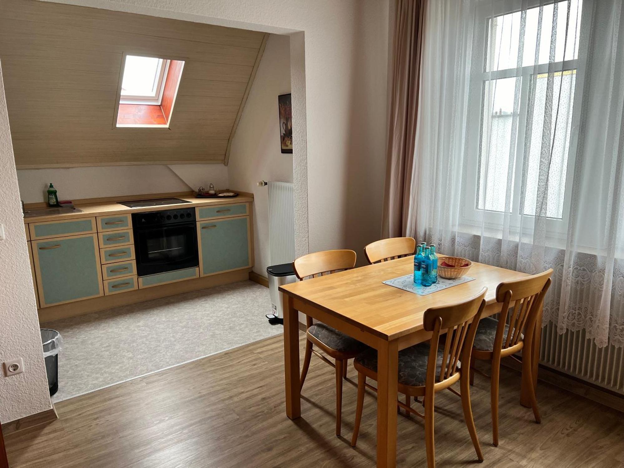 Hotel Fantasie Ansbach Bagian luar foto